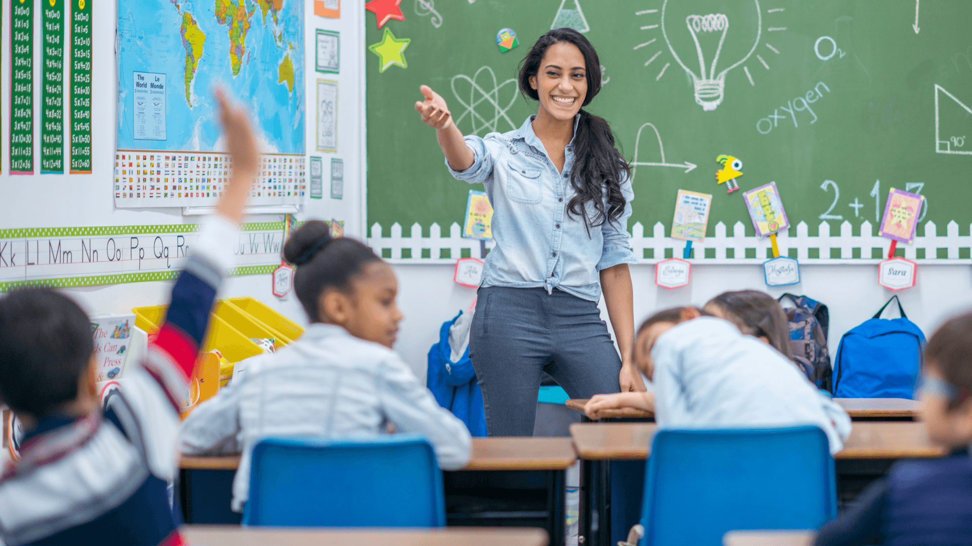 Imagem do curso A Atuação do Auxiliar de Classe nos Processos Inclusivos de Pessoas Com Deficiência