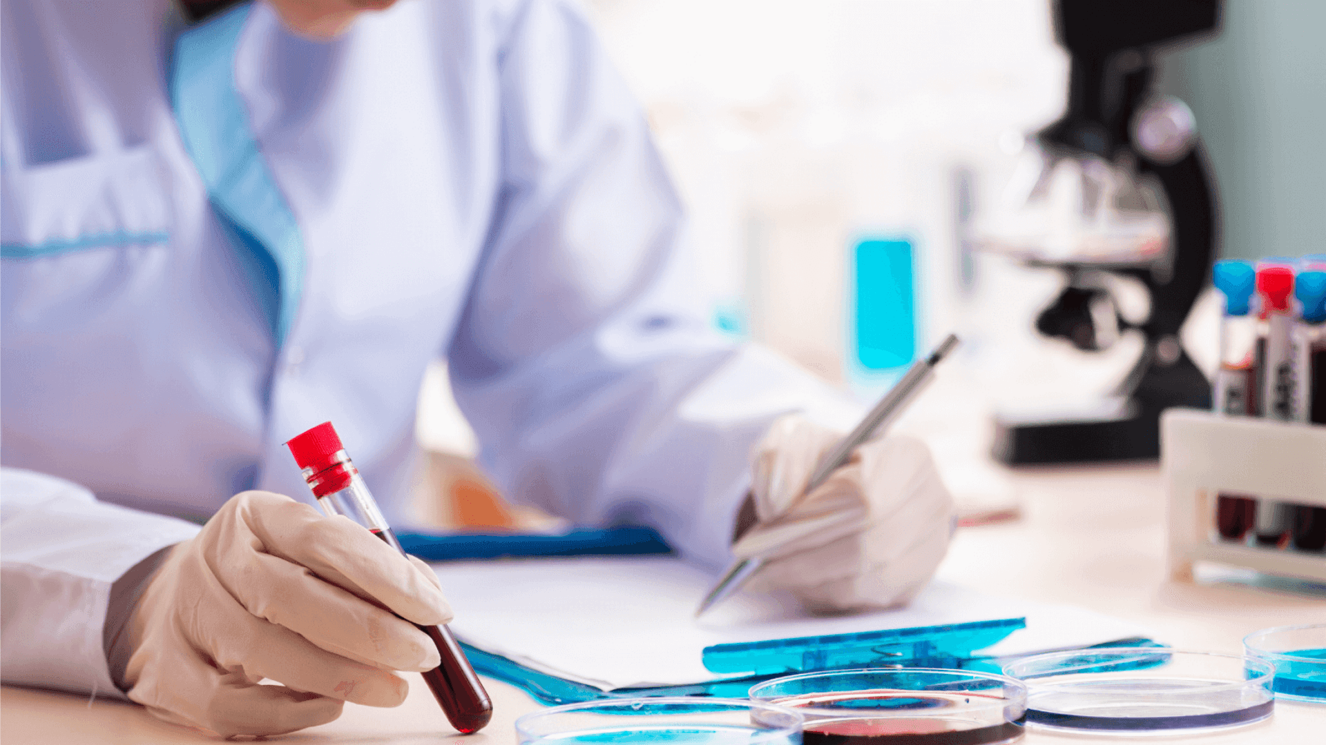 Imagem do curso Enfermagem em Hematologia, Hemoterapia e Terapia de Suporte