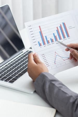 Integrar finanças à administração estratégica