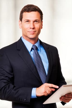 Explorar temas atuais sob doutrina e jurisprudência