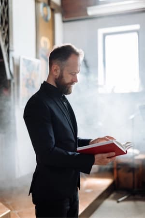 Compreender vertentes teológicas e suas aplicações