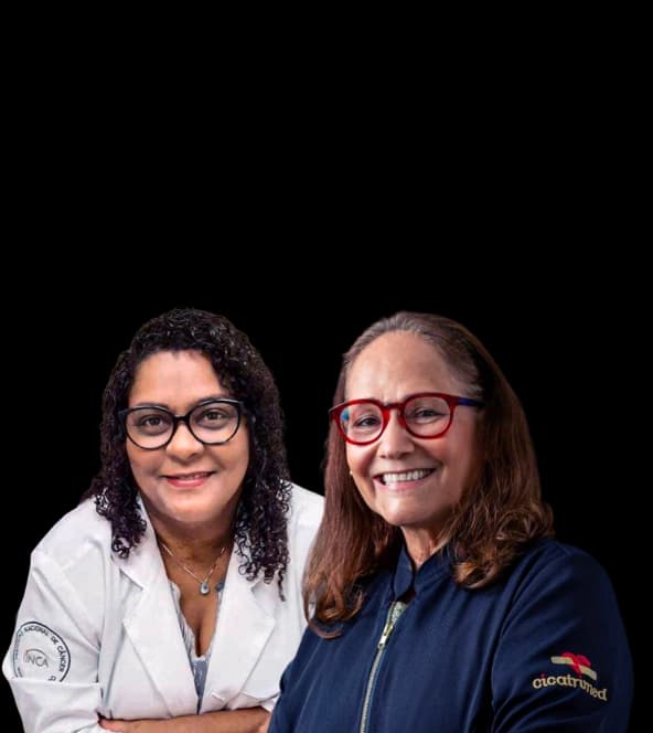 Enf. Maria da Conceição Baldini Benevides Blanck e Enf. Lucimere Maria dos Santos