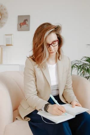 Utilizar exames e análise vocal com práticas clínicas