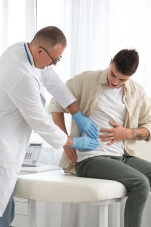 Aplicar monitorização e suporte ao paciente renal