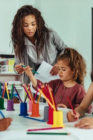 Compreender etapas do desenvolvimento infantil