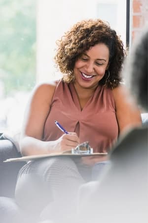 Prevenir estresse, burnout e conflitos interpessoais