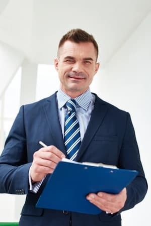 Compreender gestão empresarial e comercial