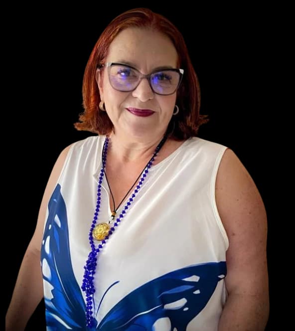 Conheça a coordenadora do curso