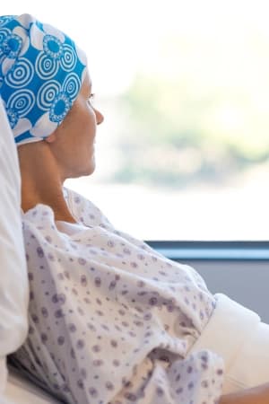 Aplicar protocolos clínicos e terapias oncológicas