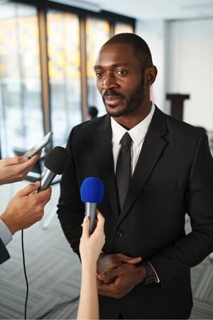 Conduzir assessoria de imprensa e gestão de crises