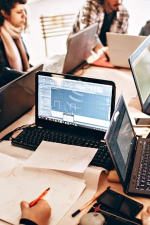 Modelar sistemas com linguagem unificada de modelagem