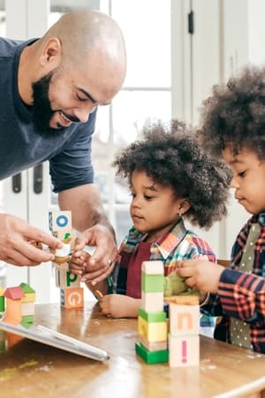 Promover inclusão de crianças com necessidades