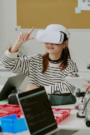 Utilizar robótica dados em grande escala e IA no ensino