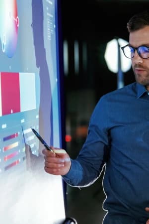 Planejar estratégias comerciais orientadas a dados