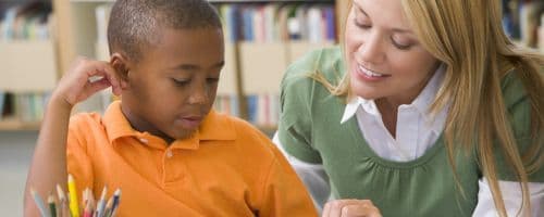 Como os professores podem ajudar a melhorar a saúde mental dos alunos?