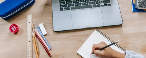 Avaliações na pós-graduação EAD: Online ou presenciais? Tire todas as suas dúvidas!