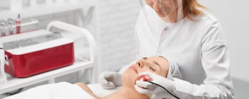 Entenda Sobre a Atuação do Farmacêutico Esteta