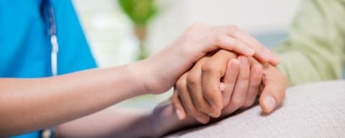 Qual a Diferença entre Estado Terminal e Cuidados Paliativos? Entenda