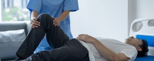 Pós-graduação em Fisioterapia Hospitalar e Emergência: Como é o curso e qual a remuneração