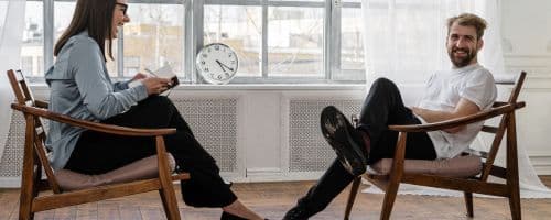 O que torna a Psicologia Junguiana diferente de outras abordagens e como conduzir uma sessão?