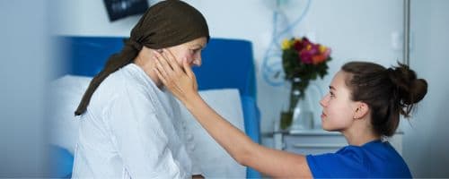 Enfermagem Oncológica: Como Acolher Pacientes com Câncer