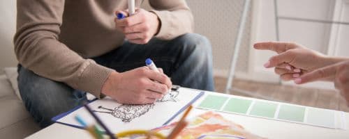 Como Funciona a Regulamentação da Arteterapia