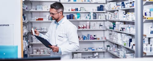 O papel social do farmacêutico e a atenção farmacêutica