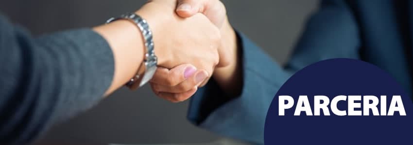 USCS e CASF renovam parceria em prol de oferecer benefícios para os associados