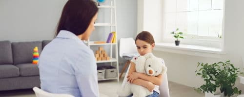 Psicólogo Escolar: O que faz, qual a faixa salarial e como se especializar