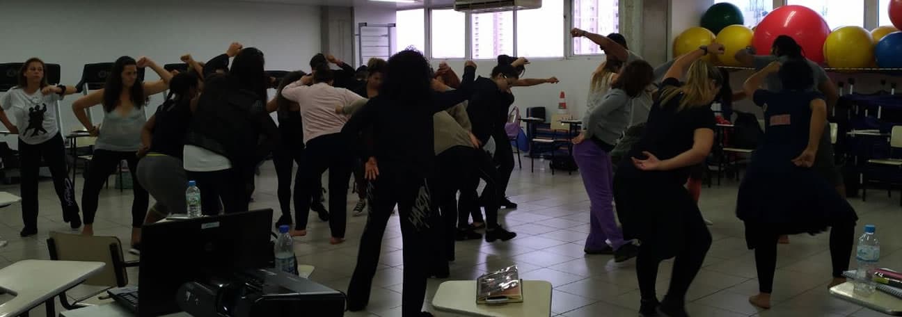 Aula de Dança Afro-Brasileira