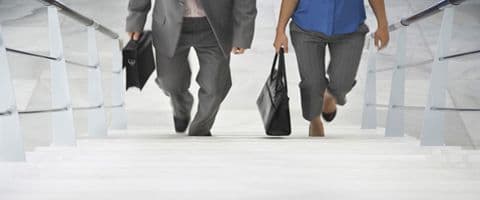 Conheça os benefícios de subir e descer escadas