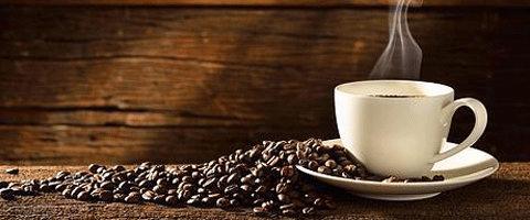 Você sabia que beber mais de quatro cafés por dia pode ser prejudicial para a saúde? 