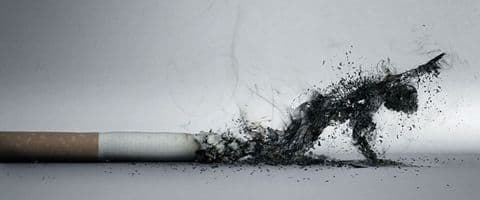 Doenças não diagnosticadas em ex-fumantes e fumantes