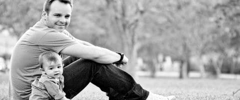 Senado aprova projeto que visa ampliar para 20 dias a licença-paternidade