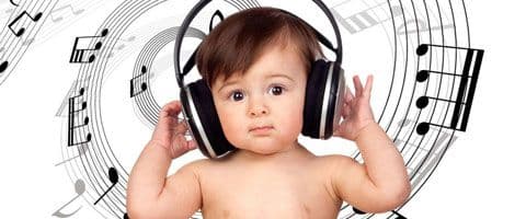 Música pode ajudar os bebês a processar fala, revela estudo
