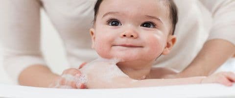 Mitos e verdades sobre cuidados com bebês 
