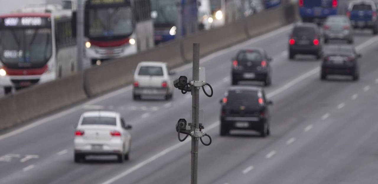 Começa a valer em São Paulo a fiscalização de tempo médio entre radares