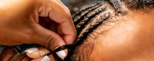 Pomada para modelar cabelos causa cegueira temporária