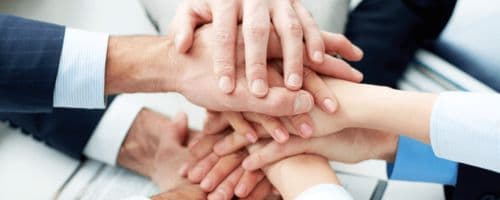 O papel do líder estratégico em equipes no setor industrial de Santa Catarina