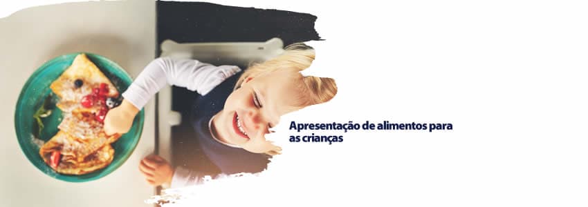 Apresentação de alimentos para as crianças