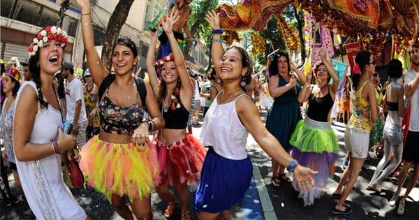 Como se alimentar corretamente durante o Carnaval